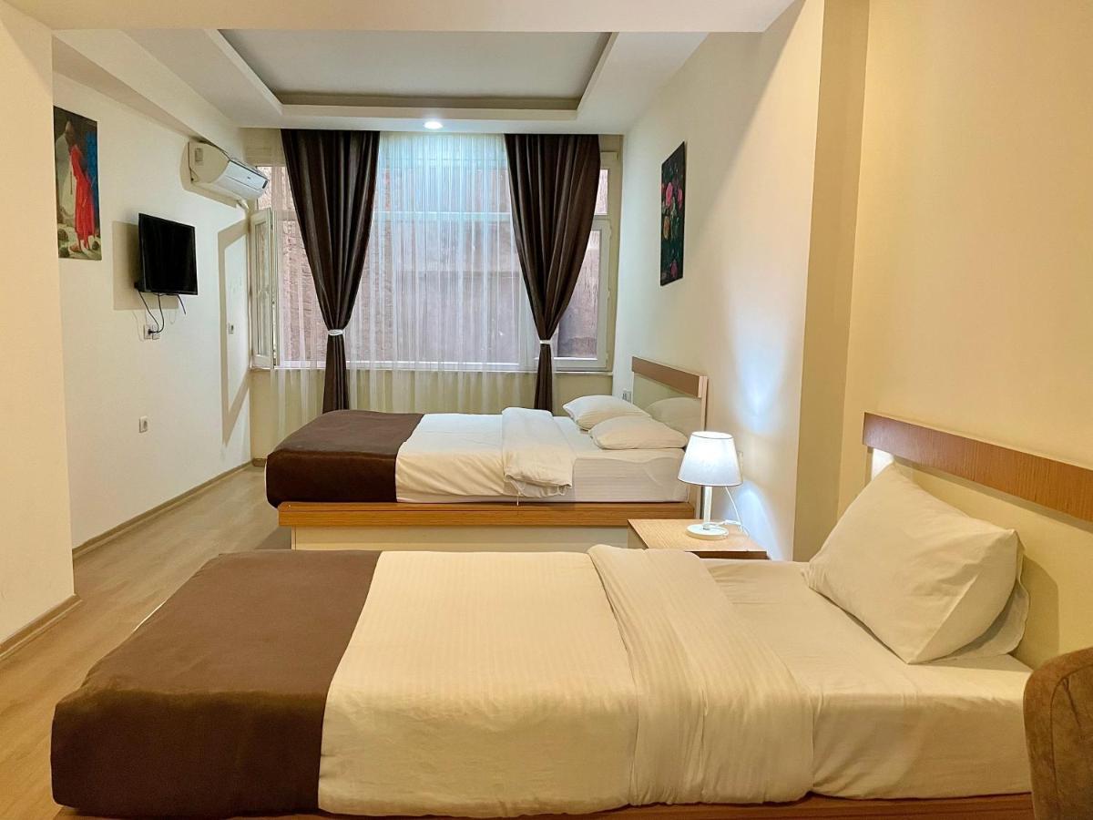Taksim Newaz Hotel Istanbul Exterior photo